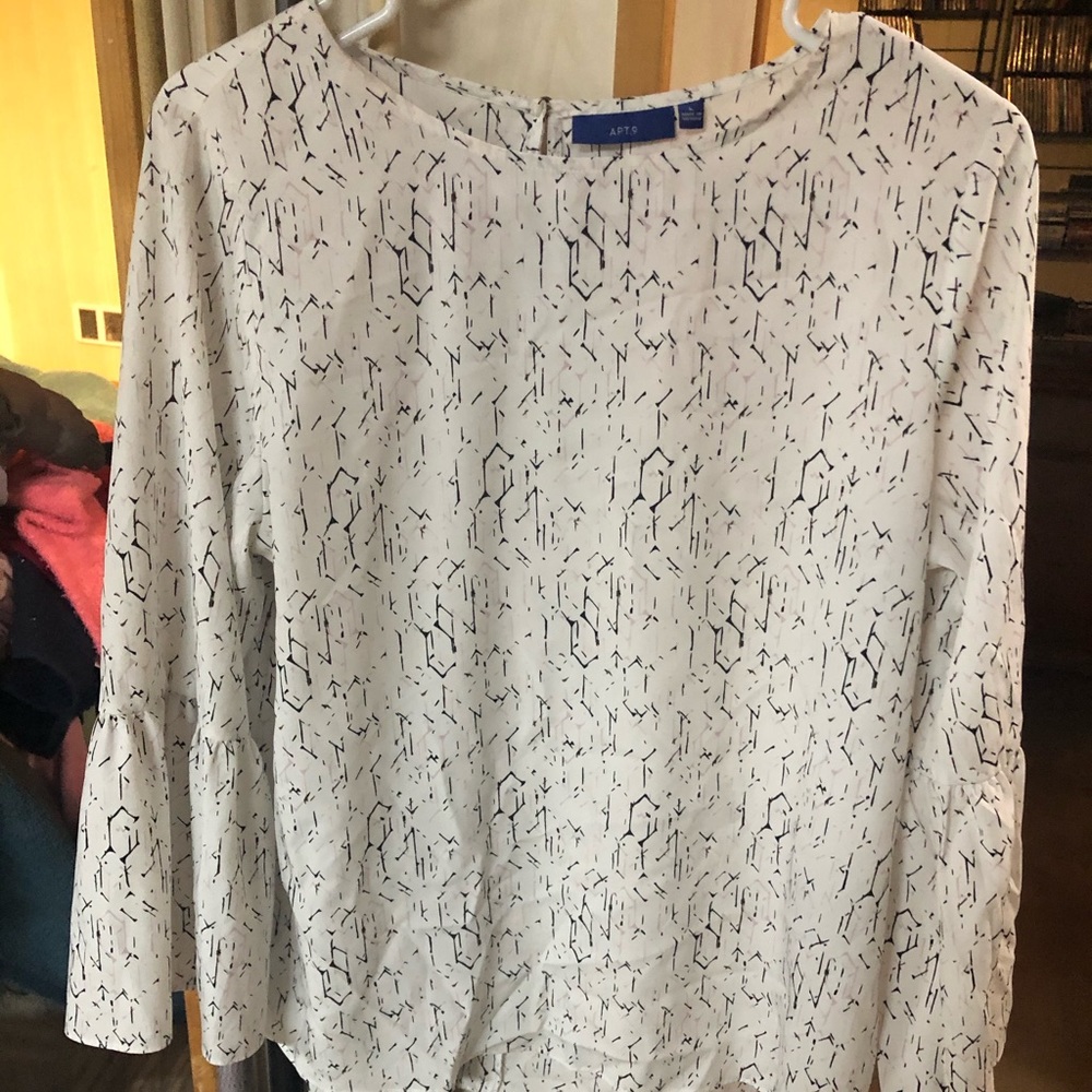 Apt. 9 blouse